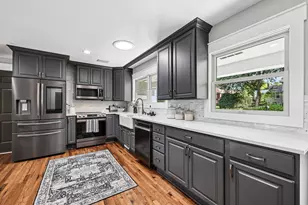 19112 Townline Rd, Minnetonka, MN 55345 - Photo 9