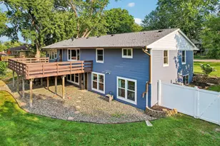 19112 Townline Rd, Minnetonka, MN 55345 - Photo 37