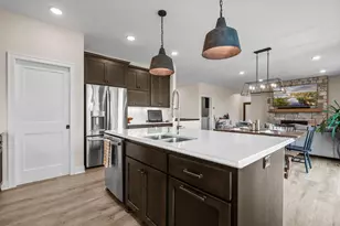 5190 Sundial Ln, Woodbury, MN 55129 - Photo 9