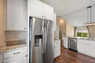 7737 205th St W, Lakeville, MN 55044 - Photo 9