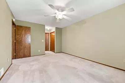 7232 Woodstock Drive, Bloomington, MN 55438 - Photo 17