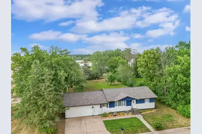 452 4th St NW, Perham, MN 56573 - Photo 3