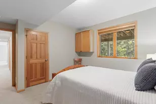 7602 S Bay Cir, Bloomington, MN 55438 - Photo 51
