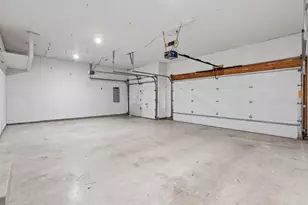 9290 Creek Way, Savage, MN 55378 - Photo 51