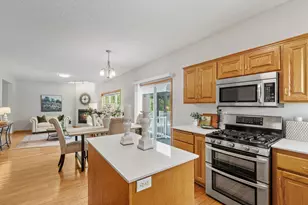 9290 Creek Way, Savage, MN 55378 - Photo 15