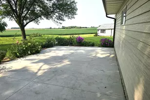 60247 State Hwy 19, Winthrop, MN 55396 - Photo 47