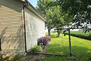 60247 State Hwy 19, Winthrop, MN 55396 - Photo 51