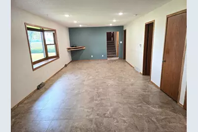 60247 State Highway 19, Winthrop, MN 55396 - Photo 3
