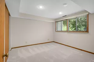 132 W Eagle Lake Dr, Maple Grove, MN 55369 - Photo 23