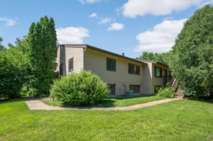 132 W Eagle Lake Dr, Maple Grove, MN 55369 - Photo 25