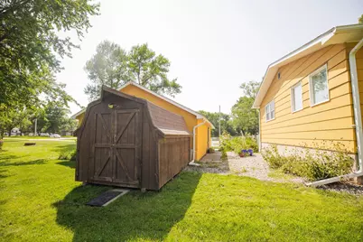 511 W 11th Street, Morris, MN 56267 - Photo 9