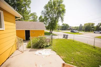 511 W 11th Street, Morris, MN 56267 - Photo 13