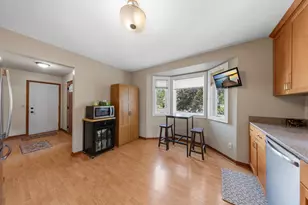 11770 Redwood St NW, Coon Rapids, MN 55448 - Photo 23
