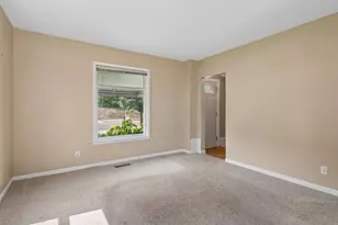 333 8th Ave N, Hopkins, MN 55343 - Photo 5