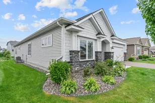8025 Walnut Ln, Corcoran, MN 55340 - Photo 3