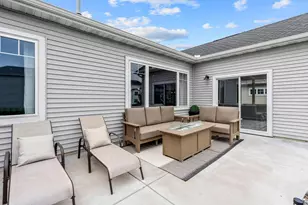 8025 Walnut Ln, Corcoran, MN 55340 - Photo 9