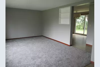 1390 6th Avenue, Baldwin, WI 54002 - Photo 5