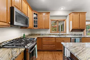 23140 Grandview Way, Lakeville, MN 55044 - Photo 19