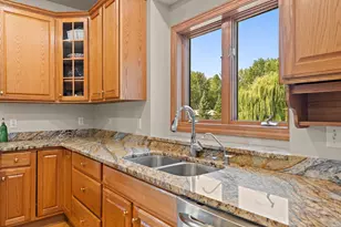 23140 Grandview Way, Lakeville, MN 55044 - Photo 17