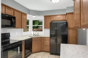 7015 W 24th St, Saint Louis Park, MN 55426 - Photo 5