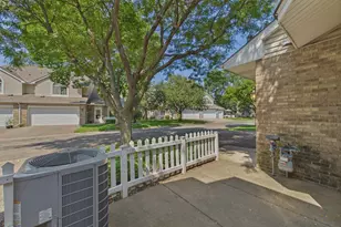 1744 Maple Court, Falcon Heights, MN 55113 - Photo 3
