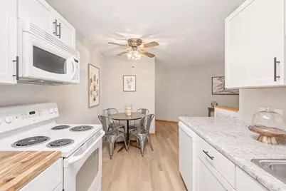 9141 Highway 55 #101, Golden Valley, MN 55427 - Photo 9