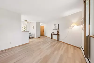 9141 Highway 55 #101, Golden Valley, MN 55427 - Photo 5