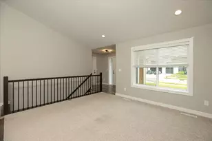 3661 Meadow Sage Court SE, Rochester, MN 55904 - Photo 5