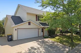 1201 Aspen Ct, Farmington, MN 55024 - Photo 1