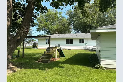 530 1st Street, Fountain, MN 55935 - Photo 5