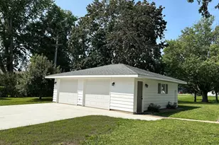 530 1st St, Fountain, MN 55935 - Photo 13