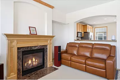 8262 Labont Way #5, Eden Prairie, MN 55344 - Photo 3