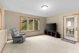 14021 45th Ave N, Plymouth, MN 55446 - Photo 29