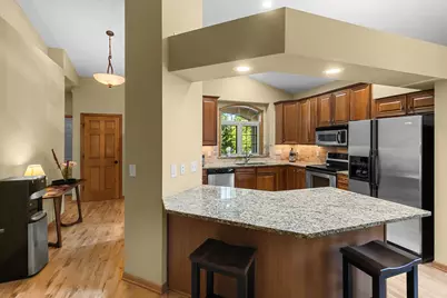 14021 45th Avenue N, Plymouth, MN 55446 - Photo 9