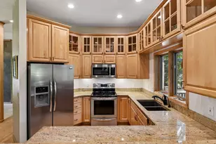 5535 Wingwood Ct, Minnetonka, MN 55345 - Photo 17