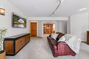 5535 Wingwood Ct, Minnetonka, MN 55345 - Photo 45