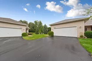 20524 Eastview Curve, Farmington, MN 55024 - Photo 5