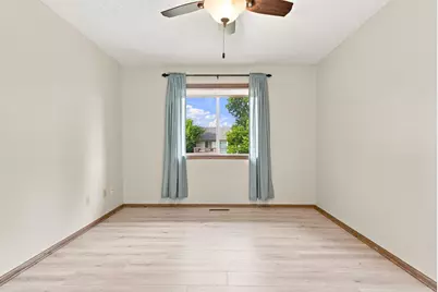 7135 Upper 157th Street W, Apple Valley, MN 55124 - Photo 19