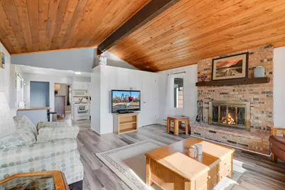 2018 Shale Lane, Eagan, MN 55122 - Photo 5