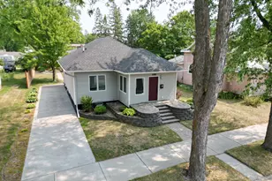 1106 2nd St SW, Wadena, MN 56482 - Photo 3
