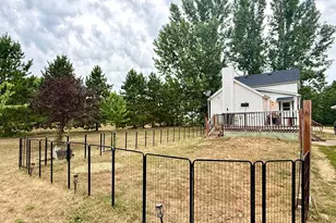 15011 Betty Ln, Little Falls, MN 56345 - Photo 7
