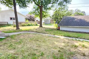 437 7th St NE, Staples, MN 56479 - Photo 5