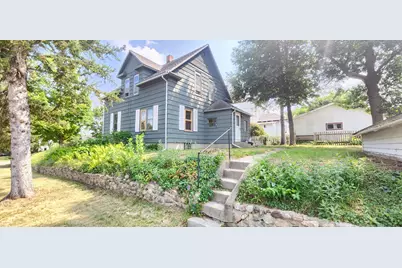437 7th Street NE, Staples, MN 56479 - Photo 3
