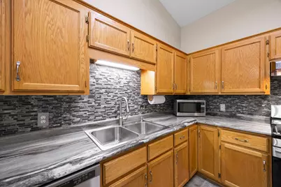 27699 Woodland Drive, Chisago City, MN 55013 - Photo 11