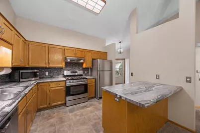 27699 Woodland Drive, Chisago City, MN 55013 - Photo 9