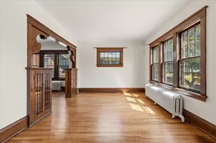 1303 Sherburne Ave, Saint Paul, MN 55104 - Photo 3