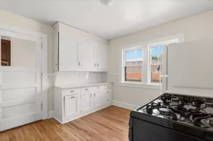 1303 Sherburne Ave, Saint Paul, MN 55104 - Photo 21