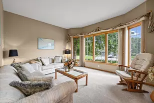 12101 Jasper Ln, Eden Prairie, MN 55347 - Photo 7