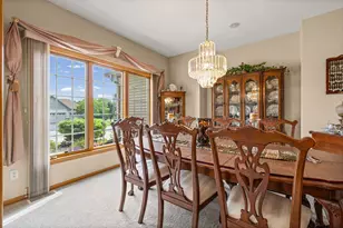 12101 Jasper Ln, Eden Prairie, MN 55347 - Photo 13