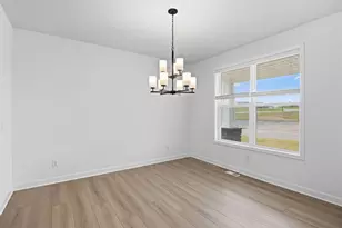 19974 Gadston Ln, Lakeville, MN 55044 - Photo 5
